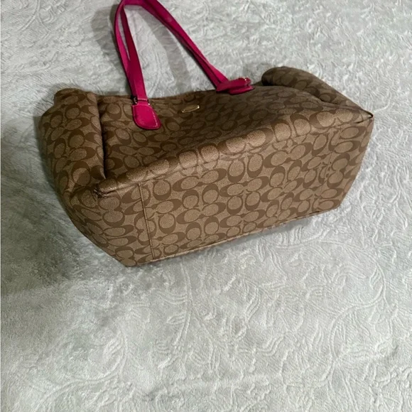 Coach Brown and Pink Signature Tote - Picture 7 of 8